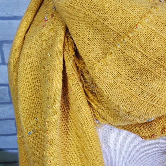 Maurices Textured Oblong Blanket Scarf - Picture 4 of 5